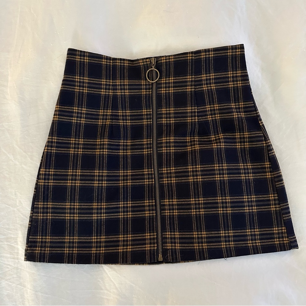 Forever 21 Navy Blue & Yellow Plaid Zip Up Mini Skirt , Size Medium